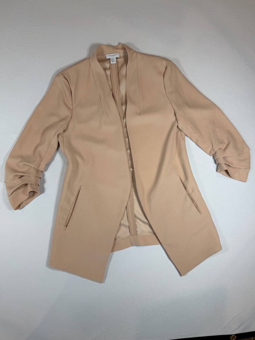 Carolina Belle Open-Front Blazer in Light Beige X-Small